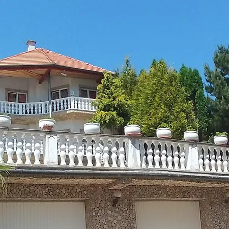 Kristalyapartman Heviz